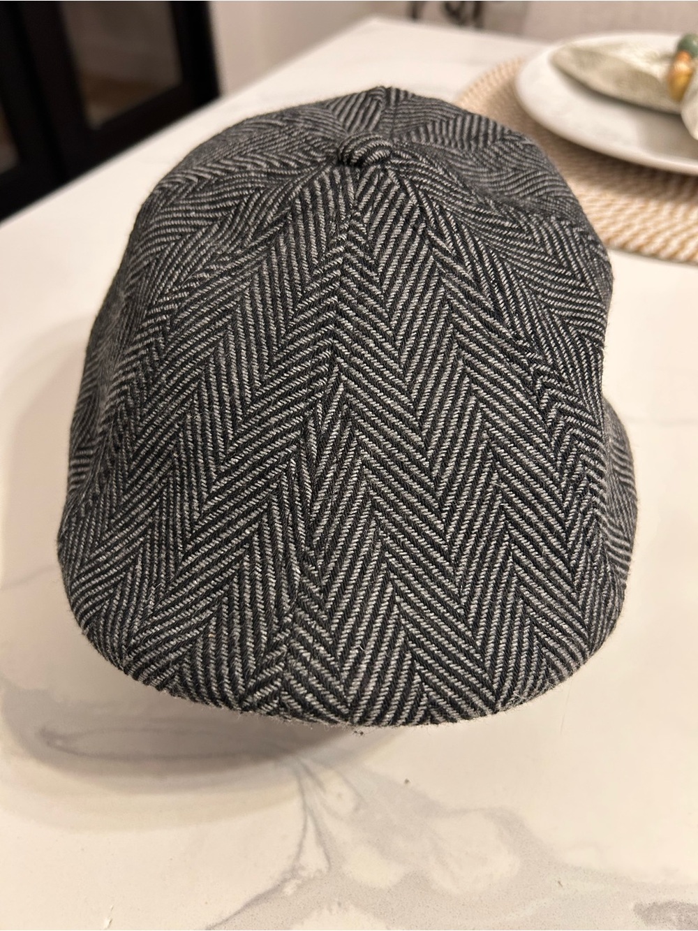 Boston Scally Classic Herringbone Newsboy Cap - Black & Gray. Med/Large